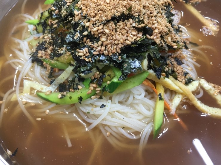 인동잔치국수 이미지