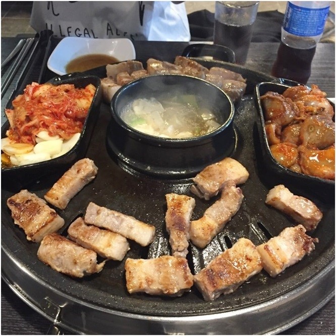 썸타는삼겹살 이미지