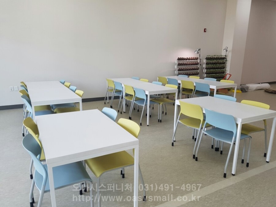 타크라구내식당 이미지