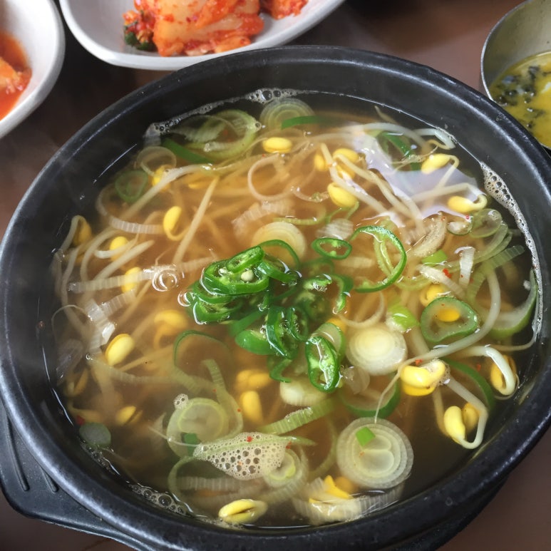 비사벌 전주 콩나물 국밥 이미지