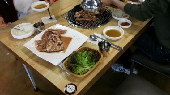 강가에푸줏간 이미지