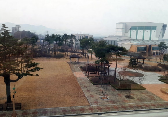 황토뽕 농장 이미지