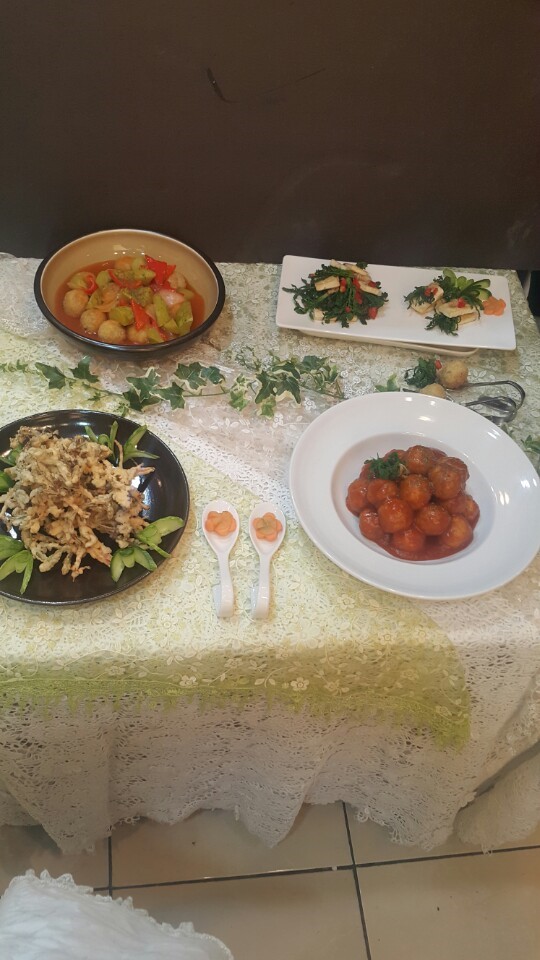 럭셔리푸드 이미지