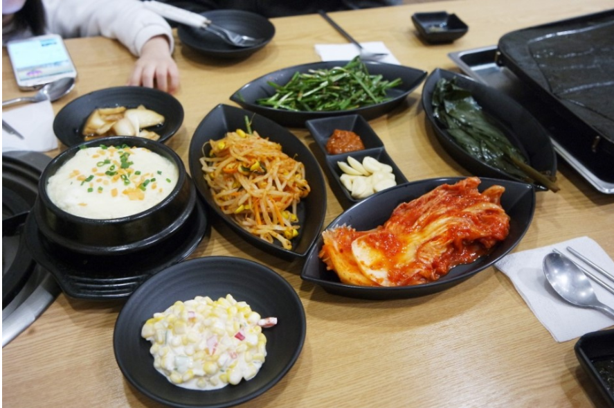 백반과삼겹살집 이미지