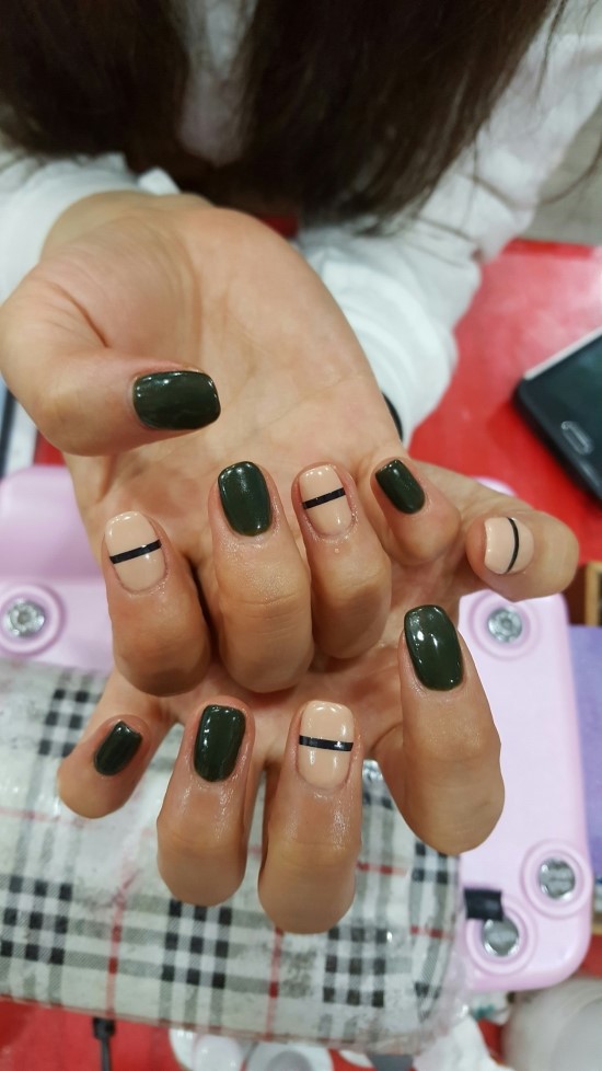 원더우먼 네일 이미지