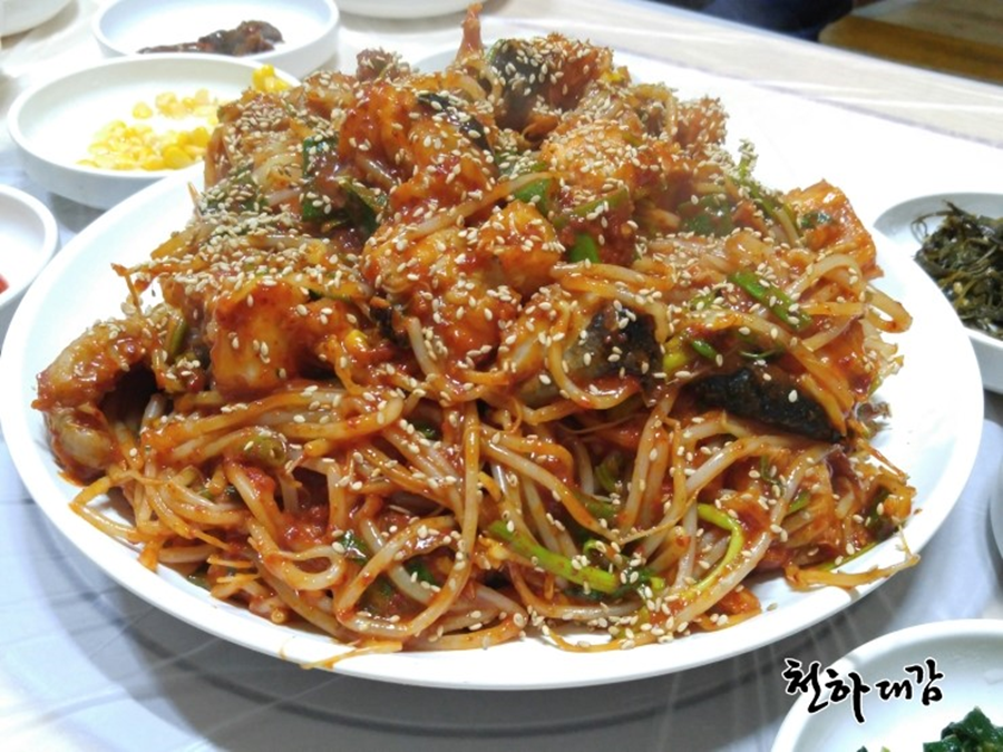 옥돌아구찜 이미지