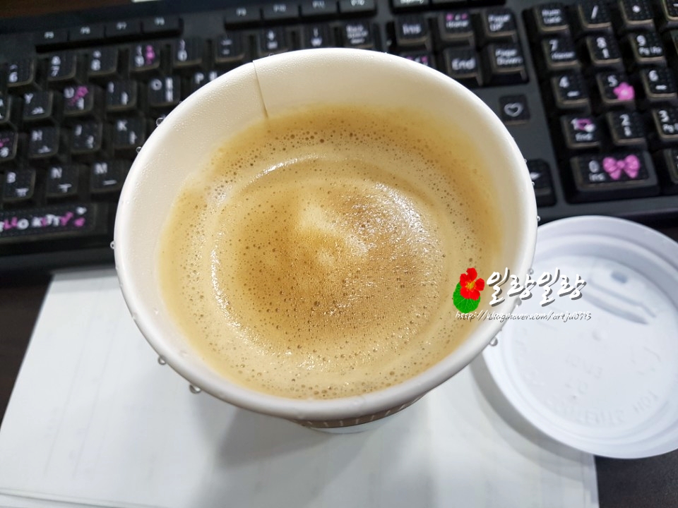 커피앤수다 이미지