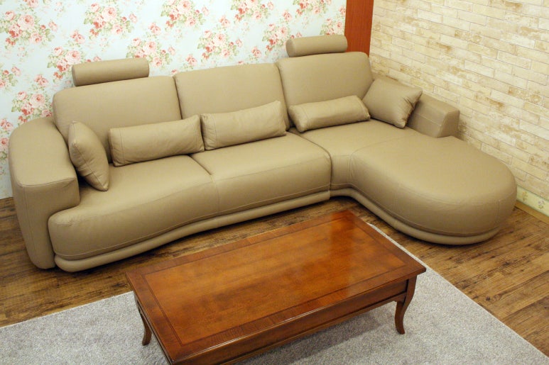 카우치(Couch) 이미지