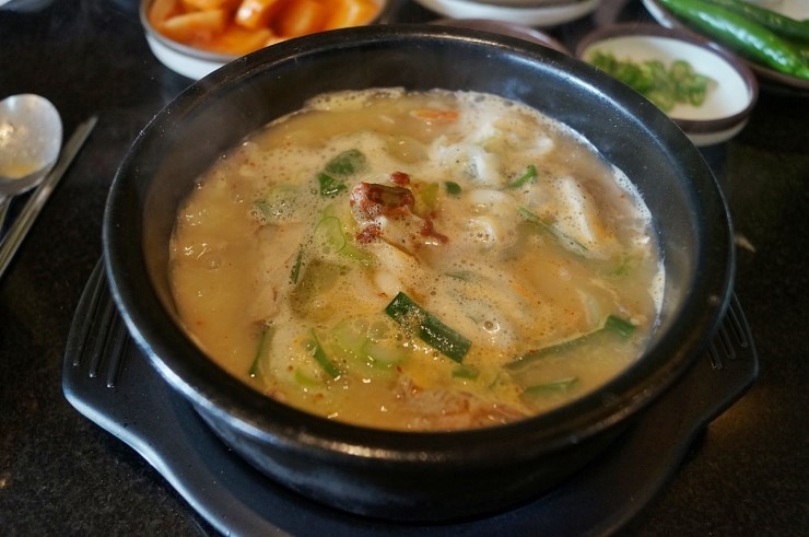 신의주찹쌀순대국 이미지