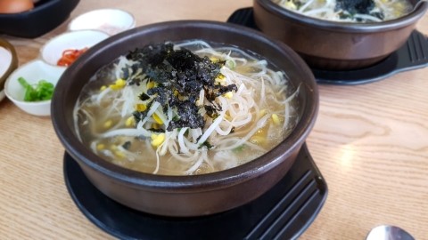 전주콩나물국밥 이미지