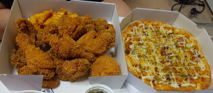 피자와치킨의러브레터 이미지
