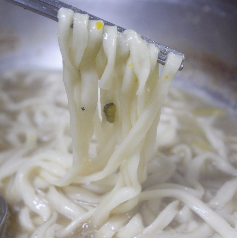 산골닭한마리 이미지