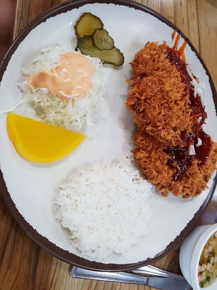 정돈까스 이미지