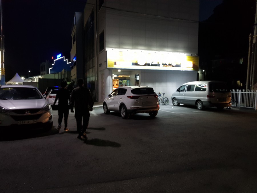 꺼먹다리펜션 이미지