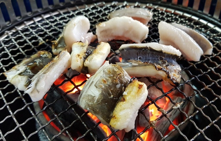 동우숯불장어구이 이미지