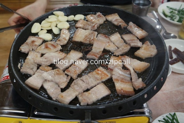 코너식당 이미지
