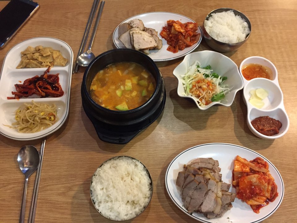 항아리 된장족발 이미지