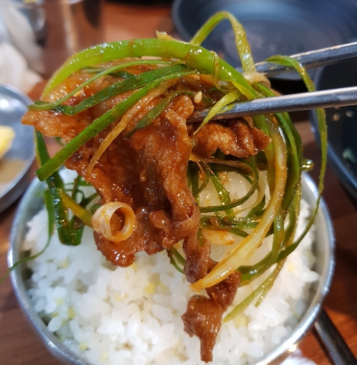 웅이식당 이미지