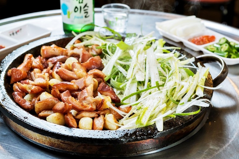 유행통신 이미지