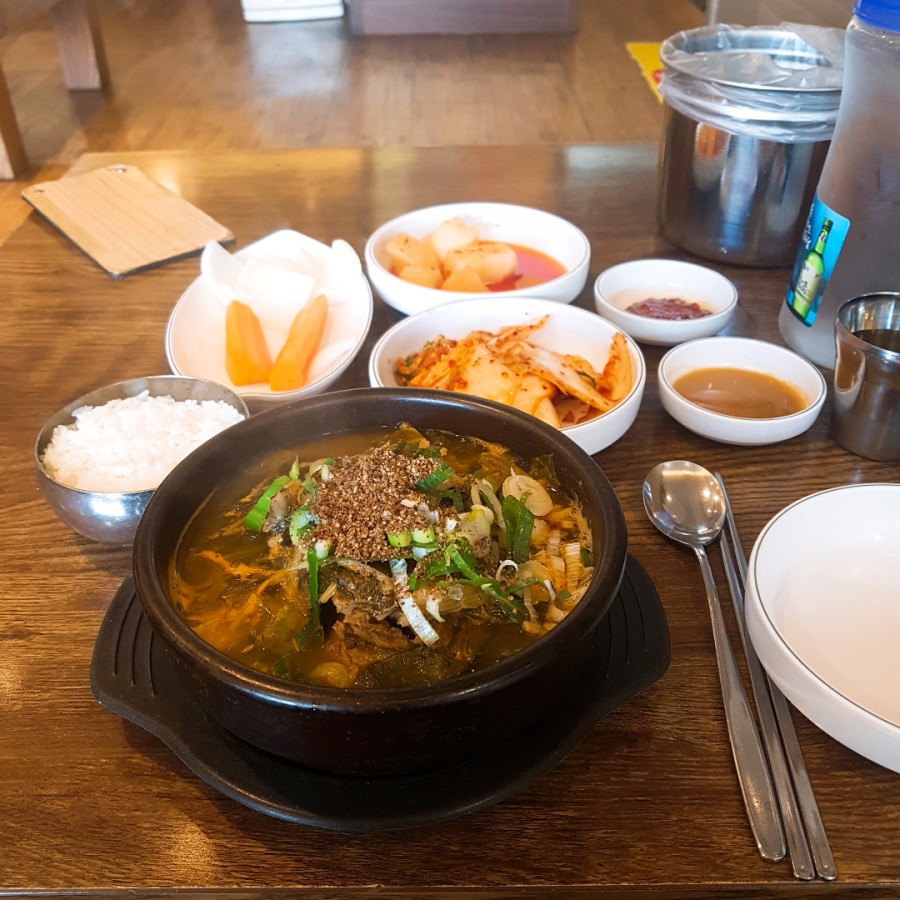 돌쇠해장국 이미지