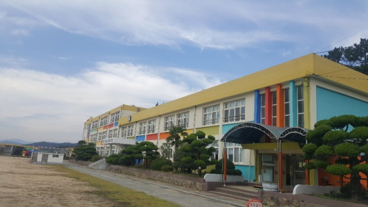 반동초등학교 이미지