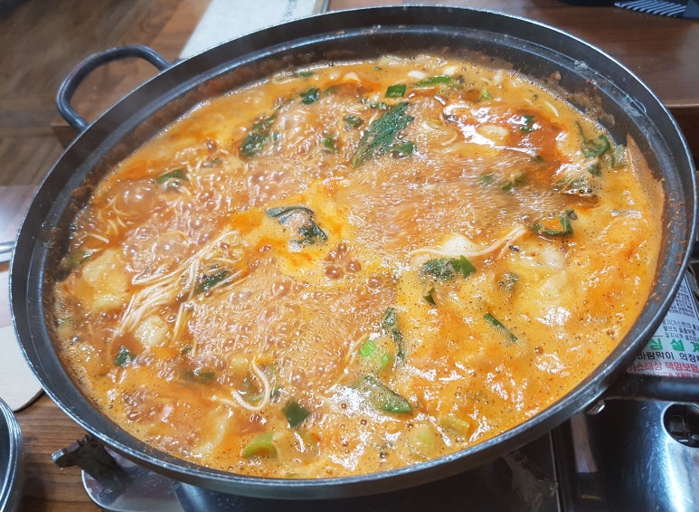 옛날돌쇠네식당 이미지