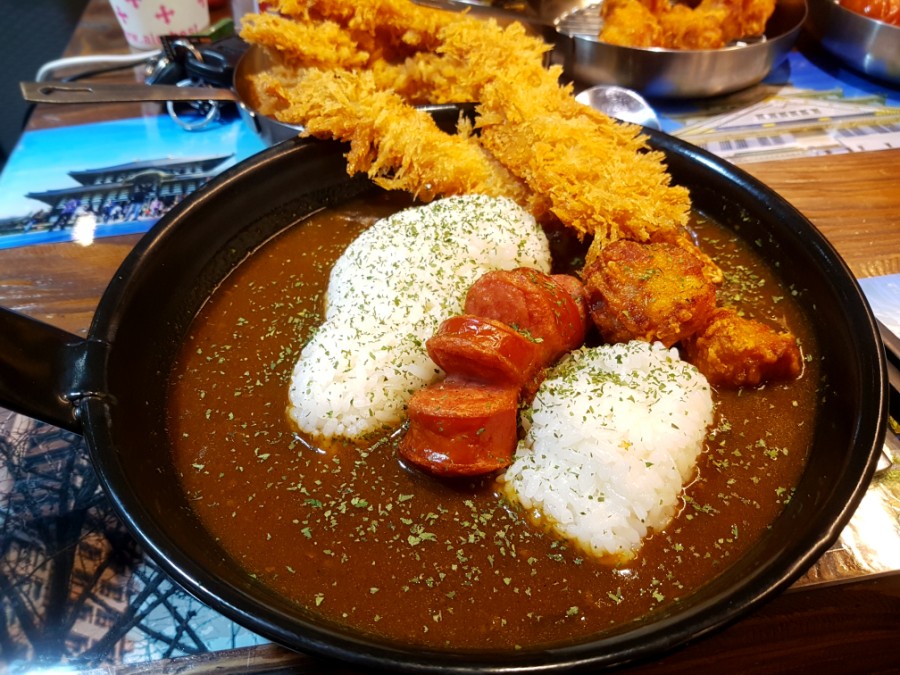 윤짱카레 이미지