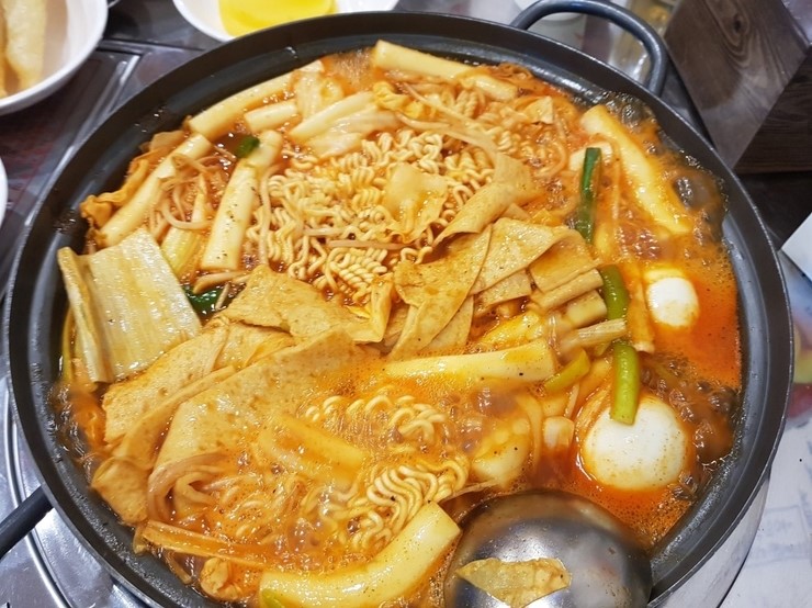 도라무통즉석떡볶이 이미지