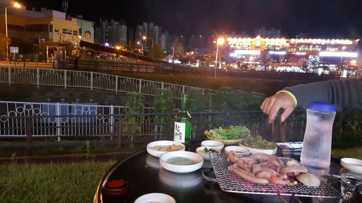 풍천장어와부산꼼장어 이미지