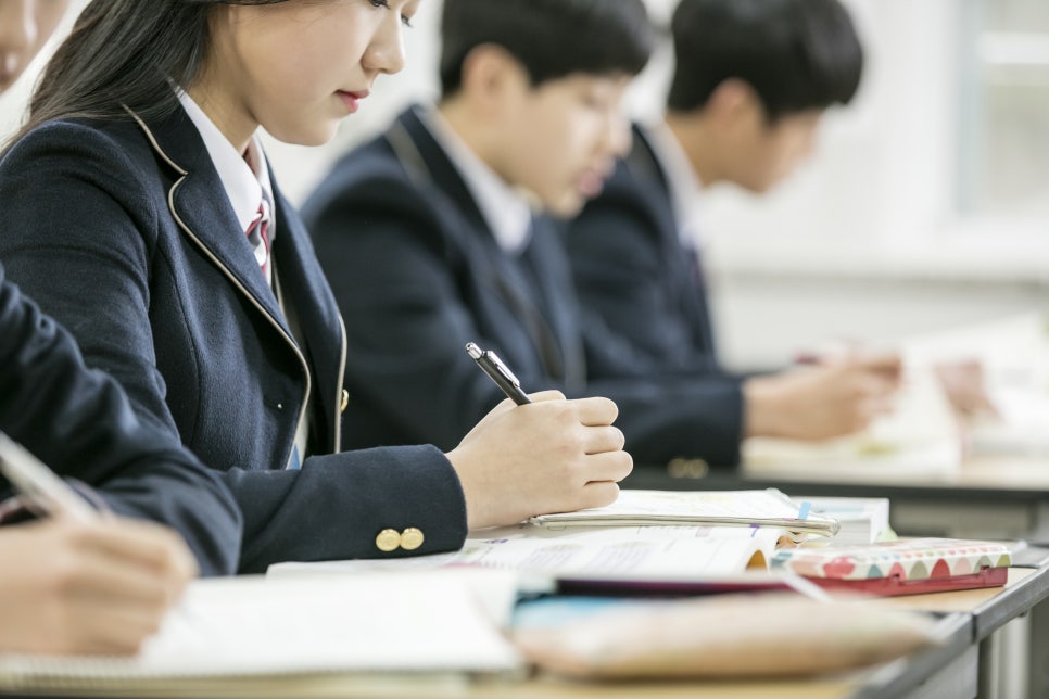 더부러 이미지