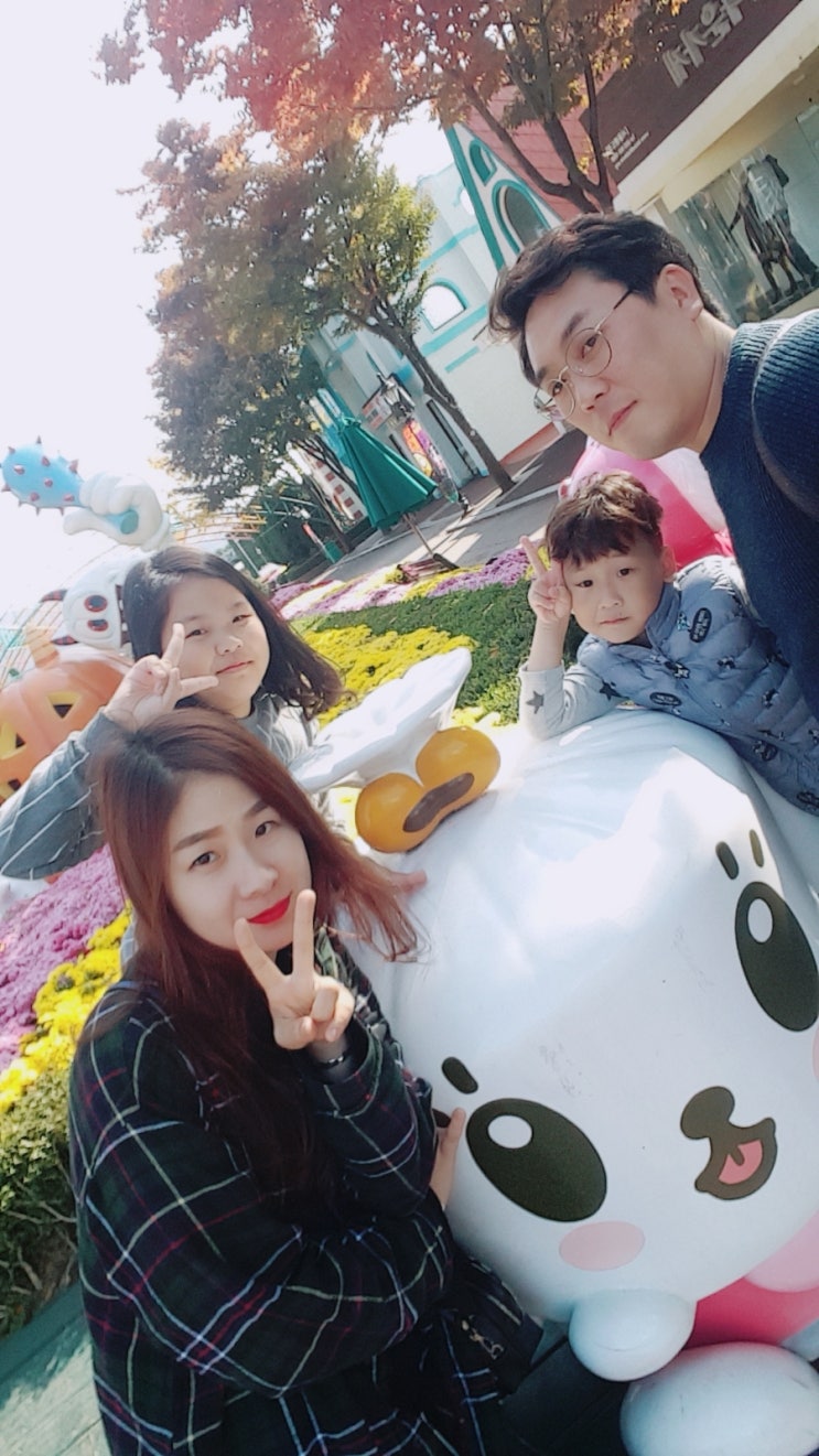 지예스샬롱 이미지