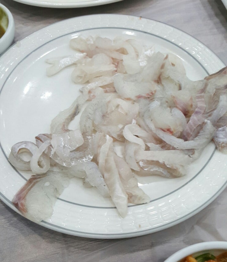 삼진횟집 이미지
