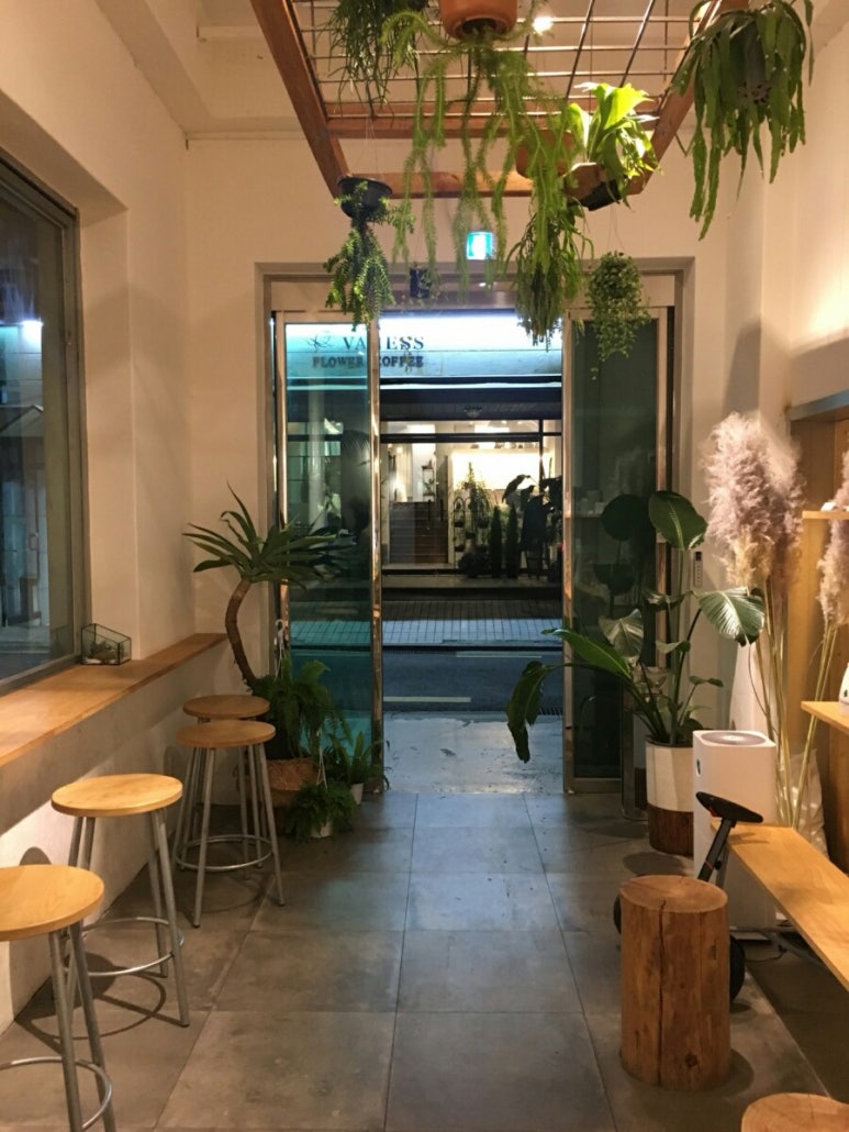 까페가로수길 이미지