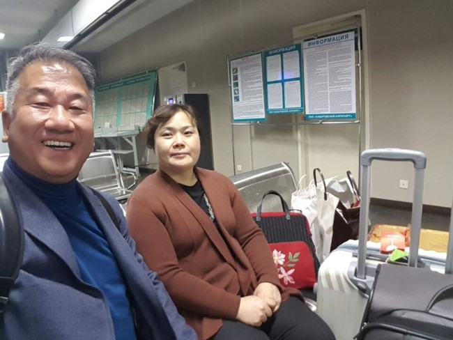 바이핸즈 이미지