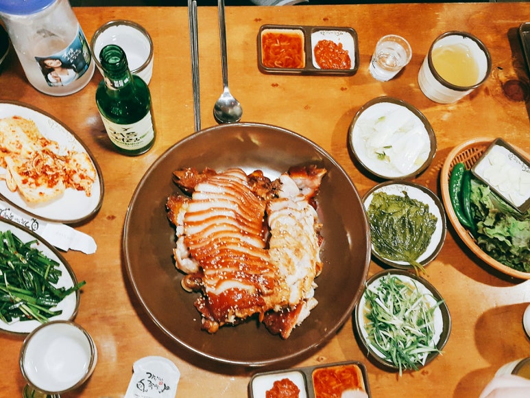 가장맛있는족발곡반점 이미지