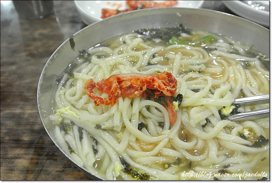 충무칼국수 이미지