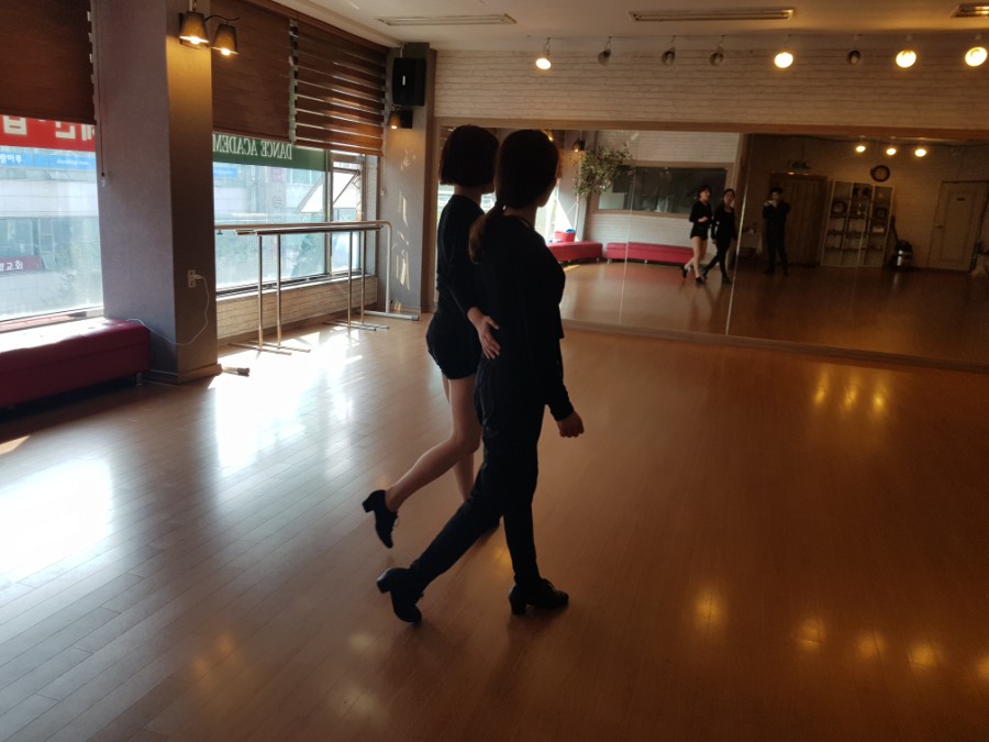 유댄스스포츠학원 이미지