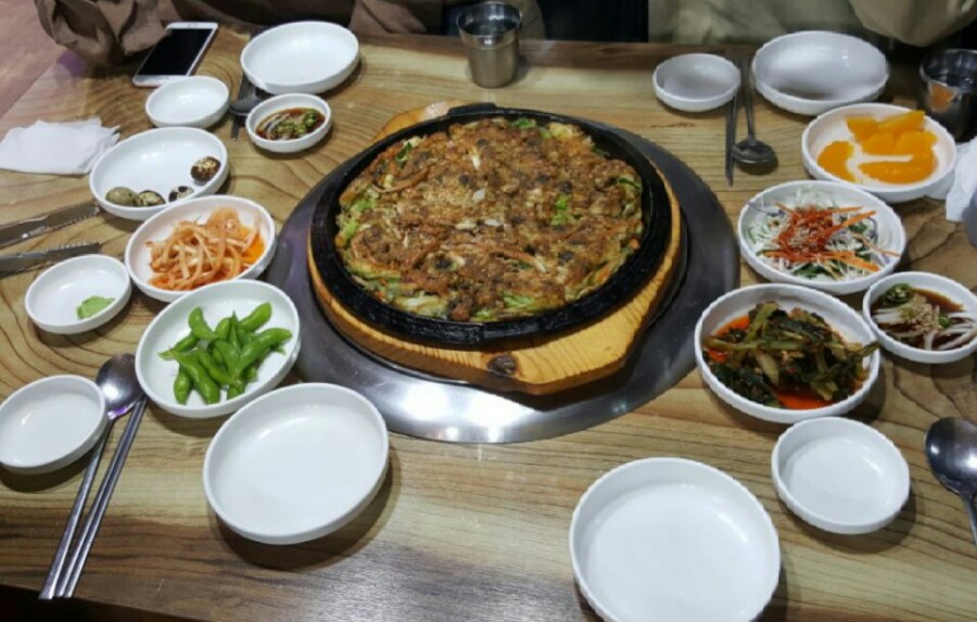큰손조개구이칼국수 이미지
