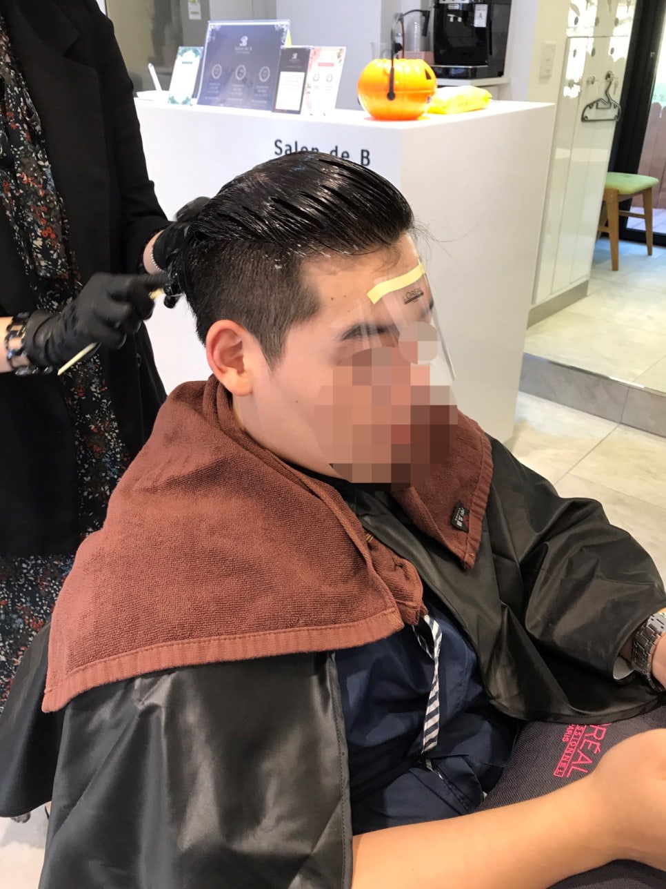 살롱드비 이미지