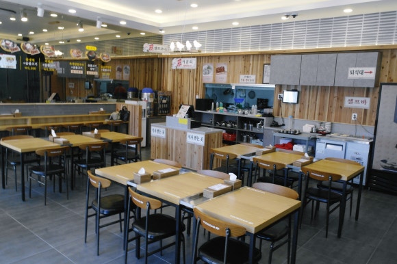 육쌈냉면민락2지구점 이미지