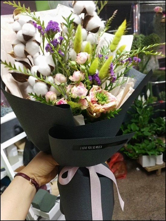 꽃내음 이미지