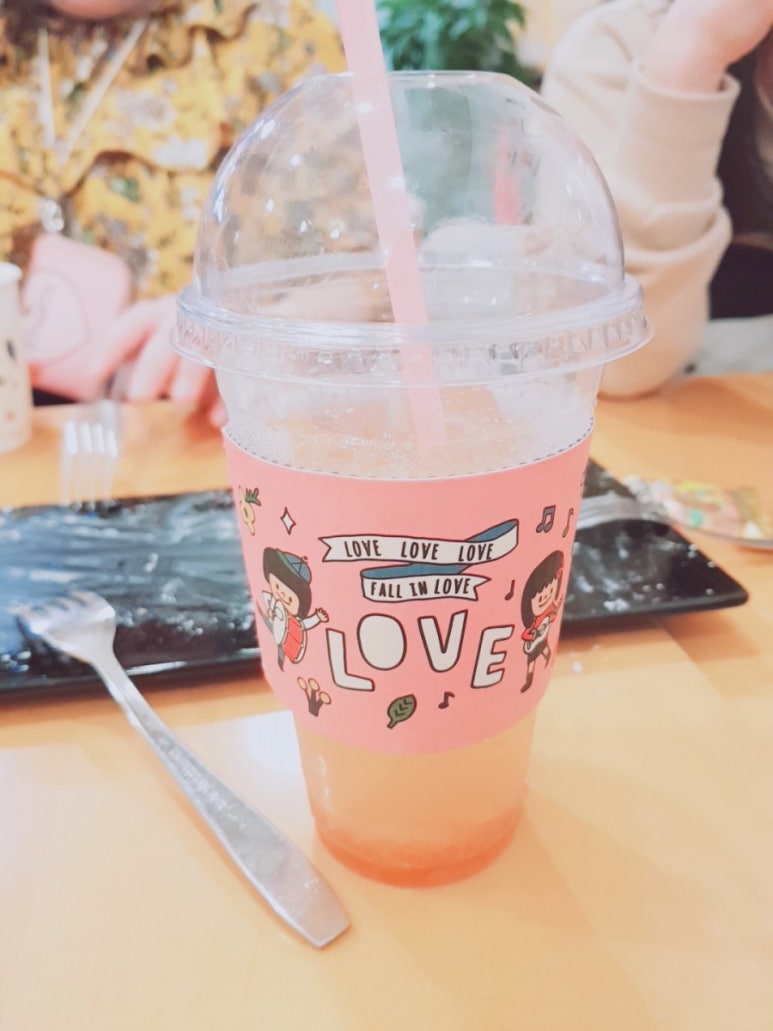 카페오랑쥬 이미지