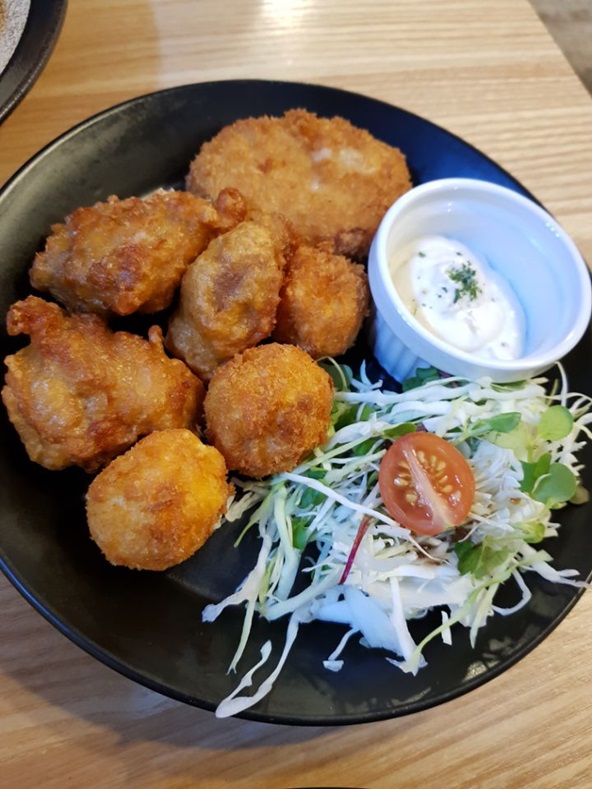 노란숟가락 이미지