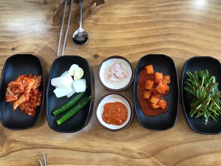 삼천포돼지국밥 이미지