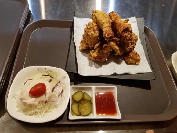 비어홀릭 이미지