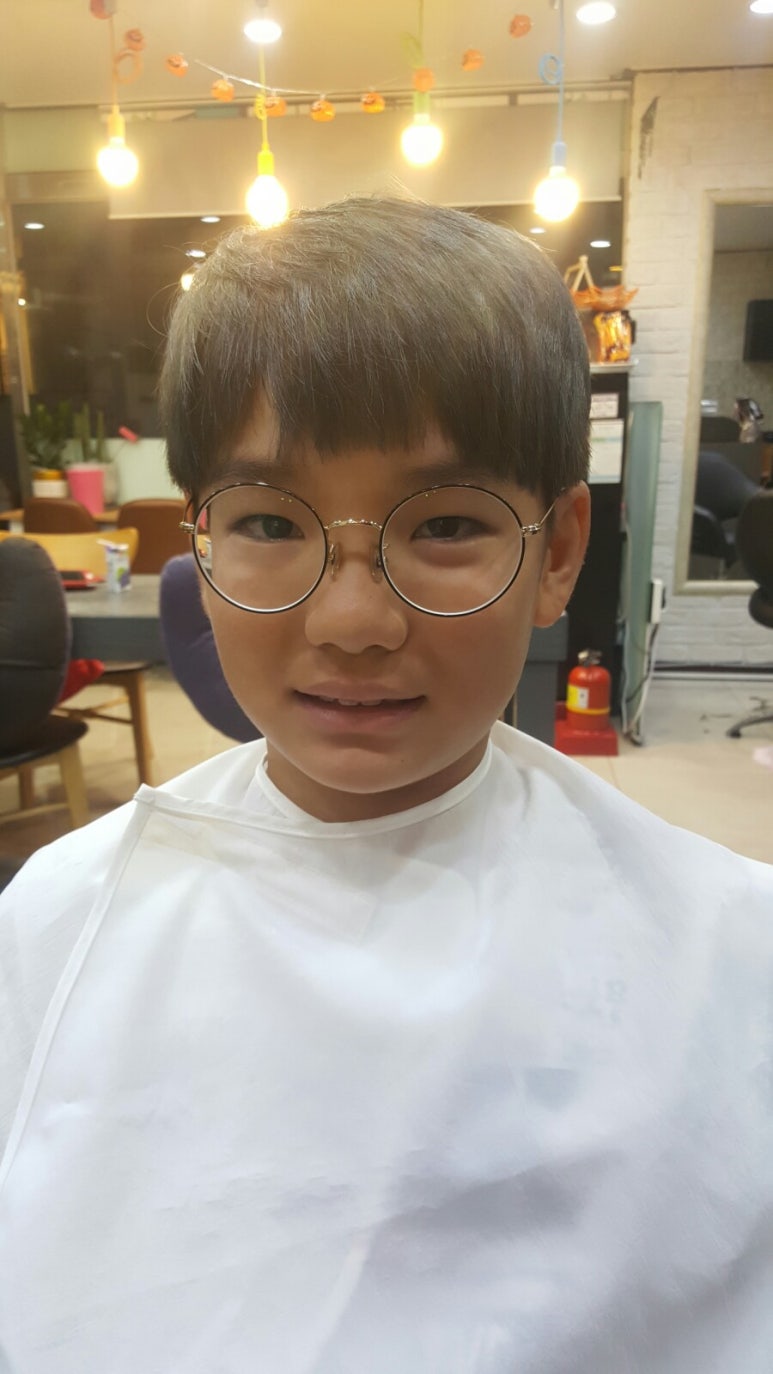 머리하는오쌀롱 이미지