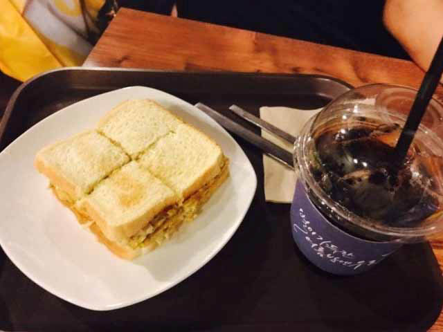 커피엔토스트 이미지