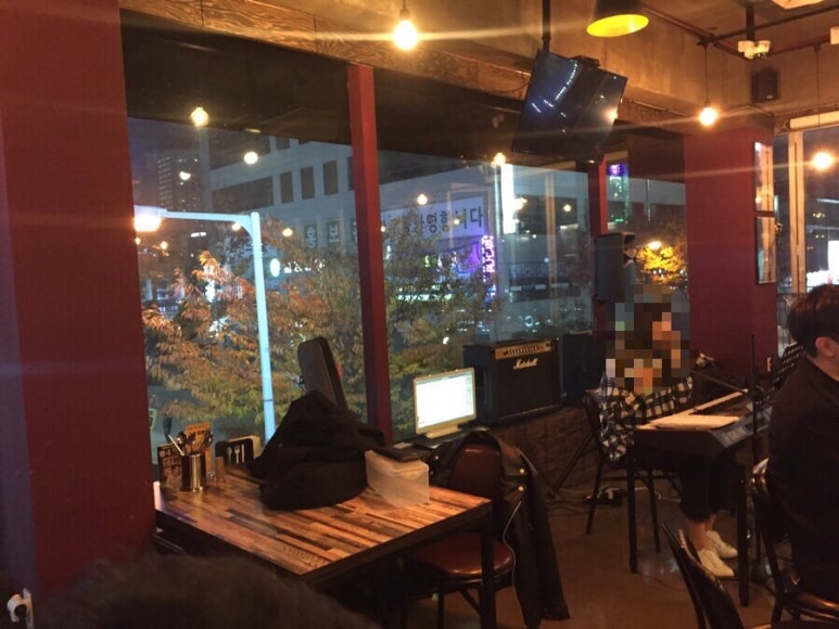 이층식당 이미지