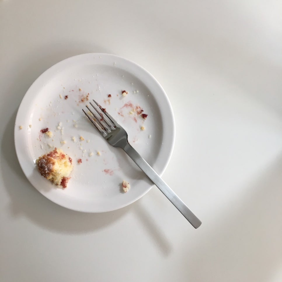 카페 토요일 이미지