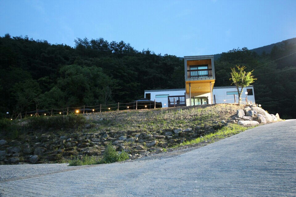 달빛펜션 이미지